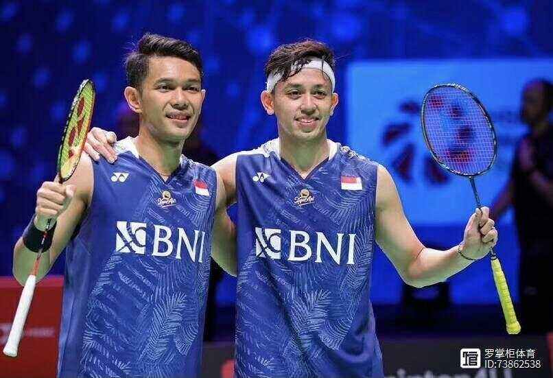 开云平台-印尼队绝杀泰国队，黄鸭组合惊艳四座